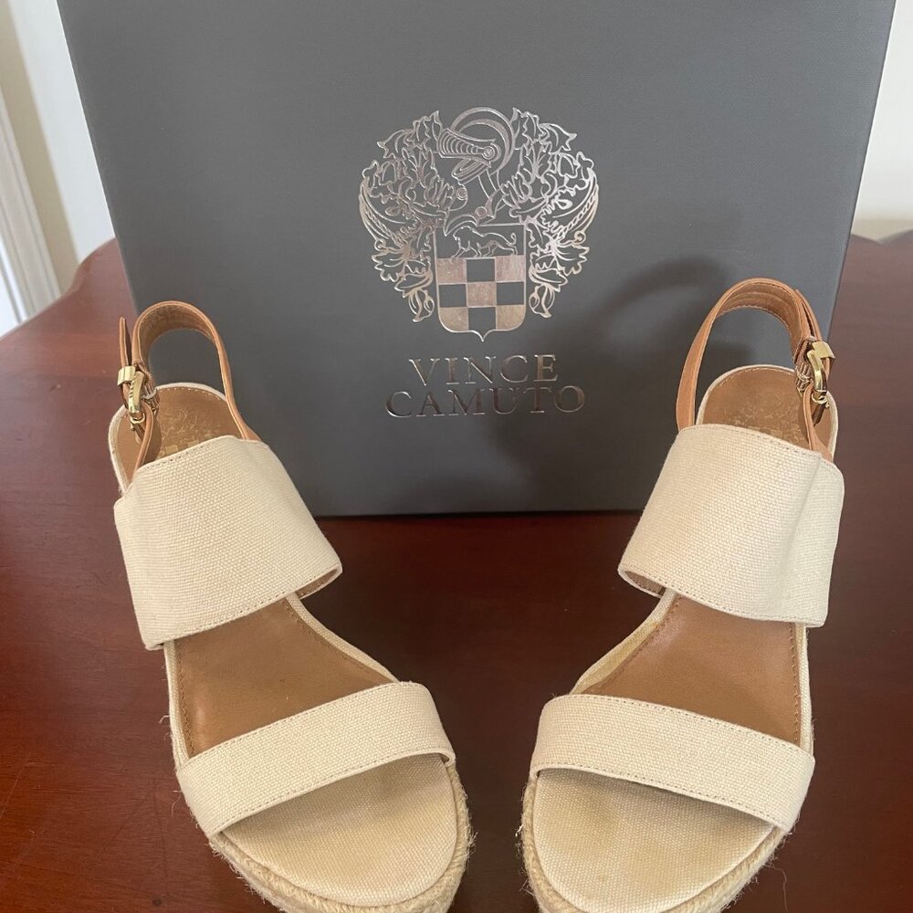Vince Camuto Loran Canvas/Jute Wedge Heel, Size 6.5